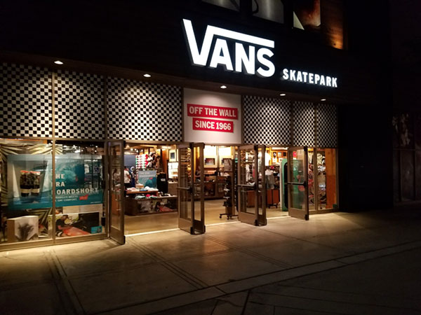 vans at the outlet